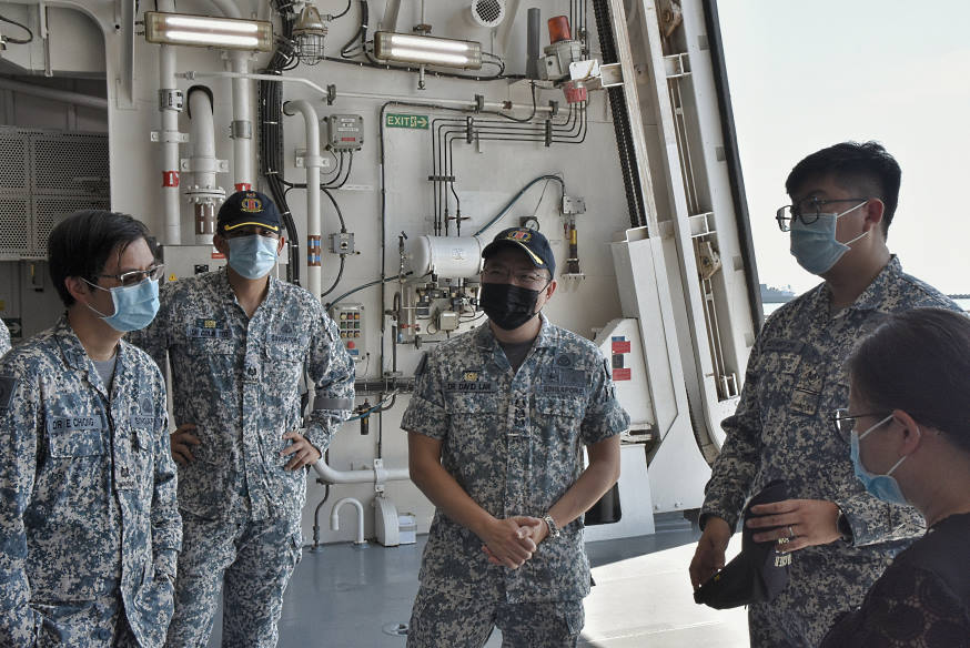 Our Chief Navy Medical Officer (CNMO) COL David Law (center) also went on board RSS Supreme to observe how the ICT was progressing and engaged with the NSmen.