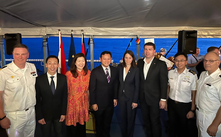 Chief of Navy RADM Sean Wat (second from right) attended the Unity Day celebrations on board FGS Baden-Württemberg, together with Senior Minister of State for Defence Mr Zaqy Mohamad (fourth from left).