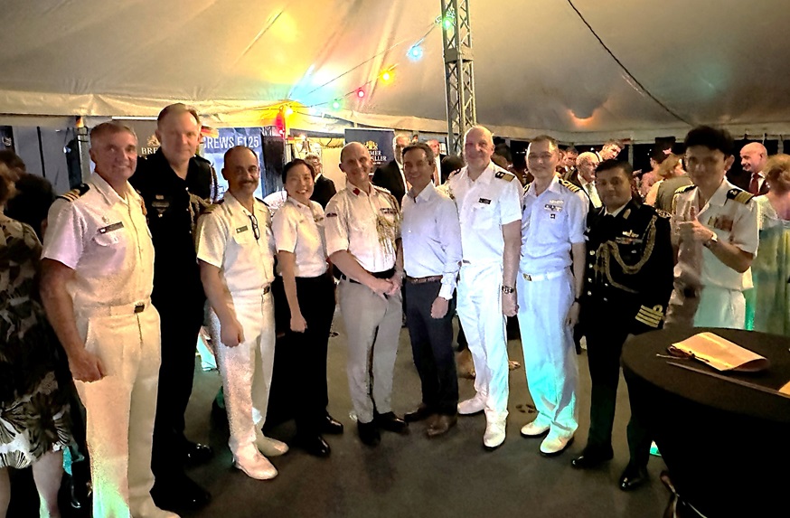 Senior officers from both navies interacting during the reception hosted on board FGS Baden-Württembergy.