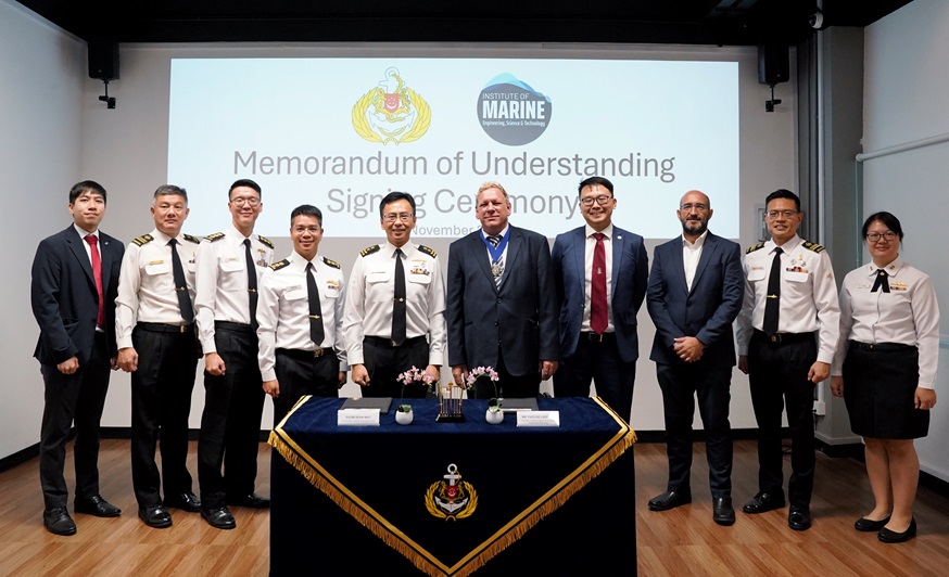 RADM Sean Wat (fourth from left) and Mr Yves de Leeneer (fourth from right) together with invited guests who witnessed the MOU signing