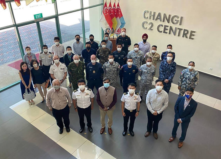 He also called on Commander Maritime Security Task Force (MSTF) / Maritime Security (MARSEC) Command RADM Yong Wei Hsiung (first row, third from right).